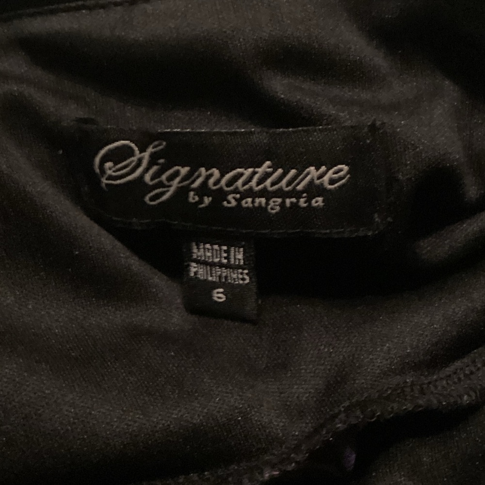 Signature by Sangria Black and Blue Patterned Dress Junior 6 (C3) - Picture 2 of 8